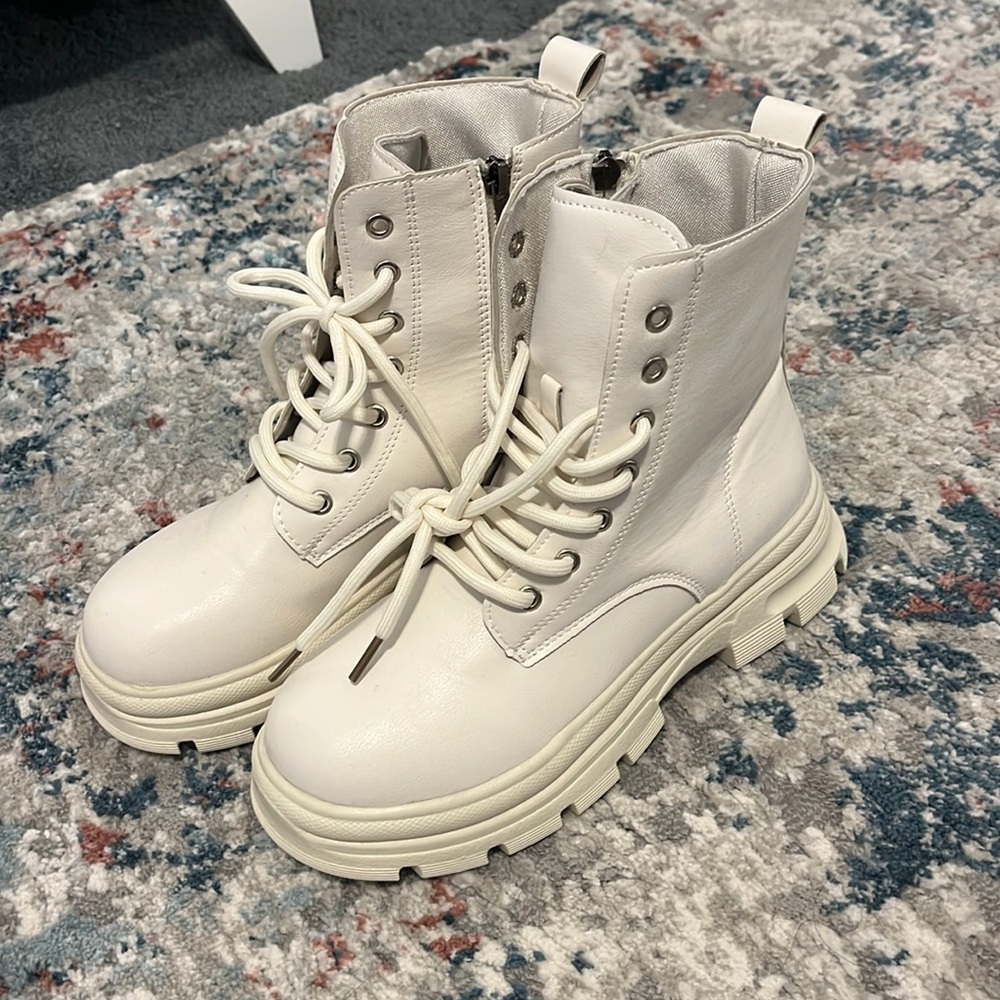 SHEIN never worn combat boots